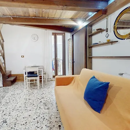 Apartment Domus Manu *